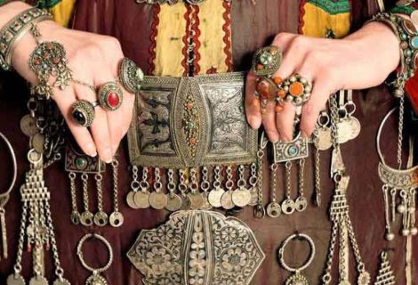 The History of Armenian Jewelry: From Ancient Crosses to Contemporary Styles